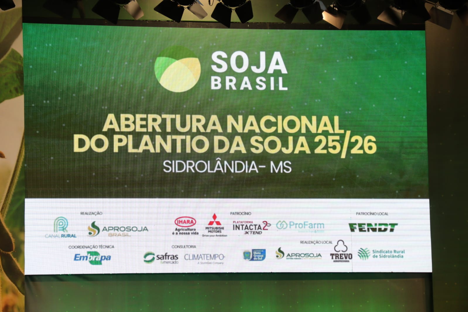 Começa plantio da maior safra de soja de Mato Grosso do Sul com expectativa de colher 15 milhões de toneladas