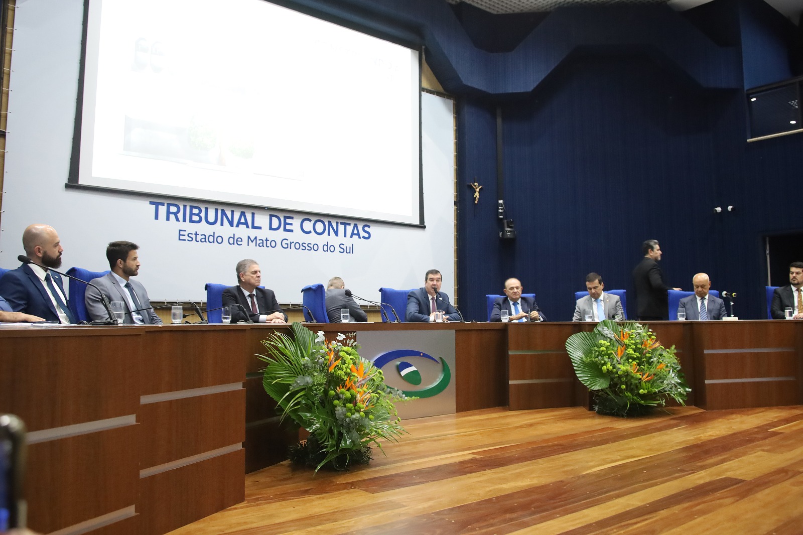 Governo une esforços com órgãos públicos em Pacto pela Sustentabilidade dos municípios de MS Governo une esforços com órgãos públicos em Pacto pela Sustentabilidade dos municípios de MS